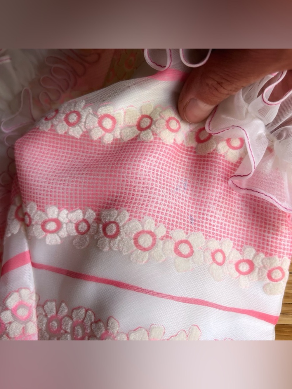 Vintage ruffled pink and white gown with sheer overlay - Picture 5 of 8